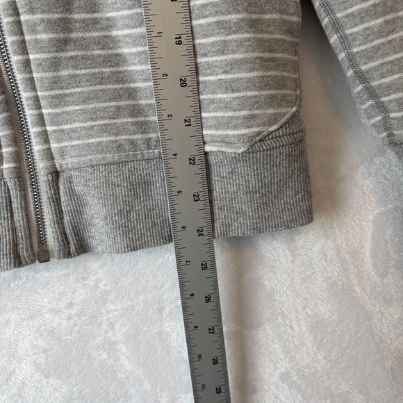 Lululemon womens gray white stripe Scuba Hoodie Classic Cotton Fleece size 6 - Picture 5 of 11